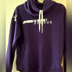 Under Armor sweatshirt. Like New